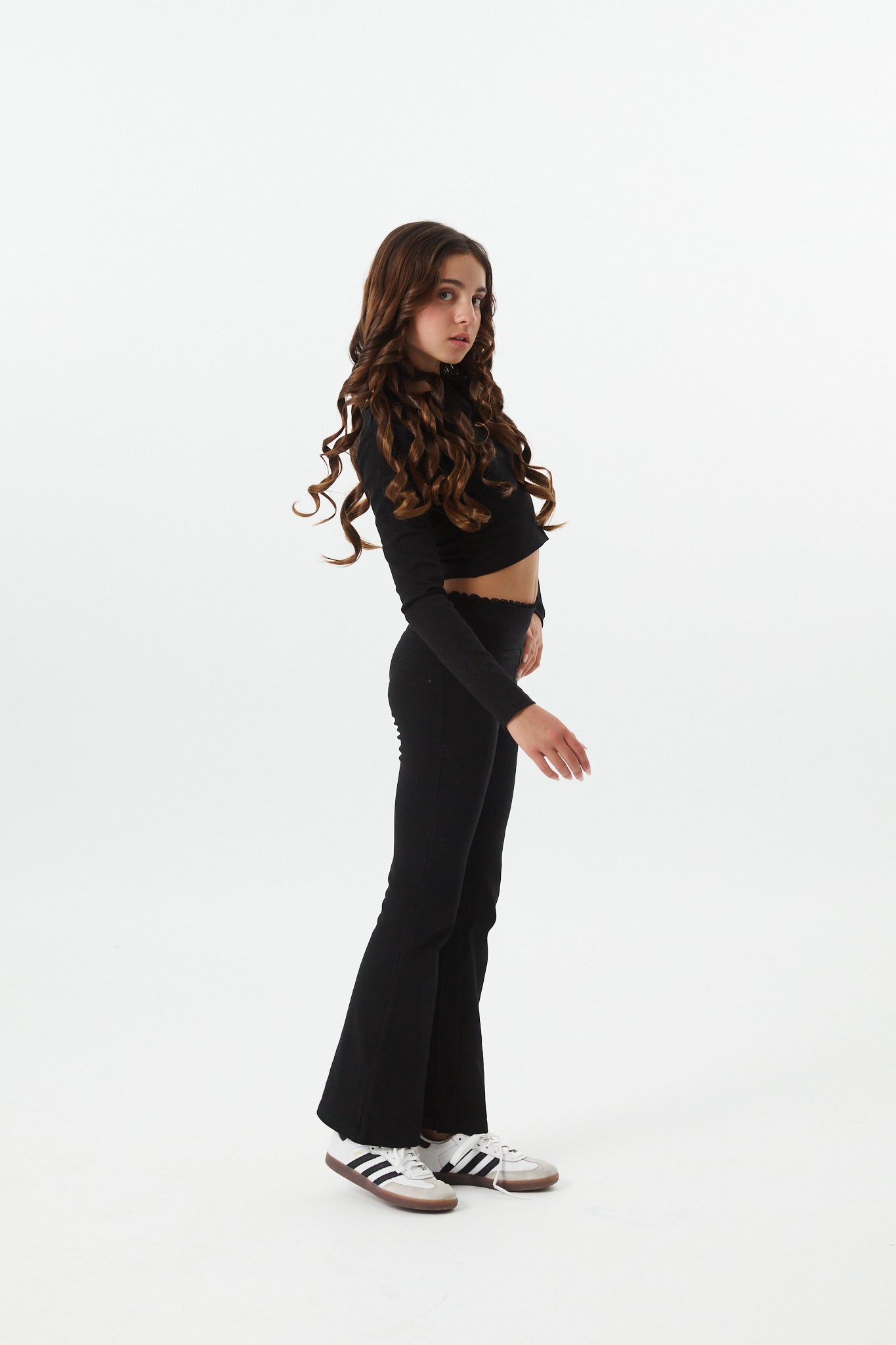 Lucy Black Long Sleeve Crop Top