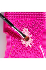 Sigma Spa® Express Brush Cleaning Glove