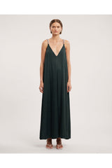 Significant Other Abbey Trapeze Maxi Dress Emerald